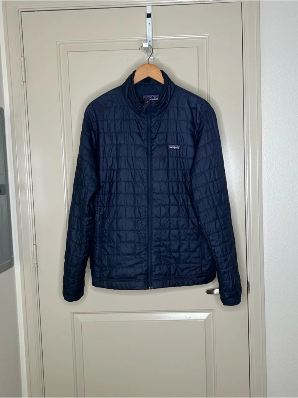 Patagonia Nano Puff Jacket Full Zip Dark Navy Men’s Size Large STY 84212 - Picture 2 of 16